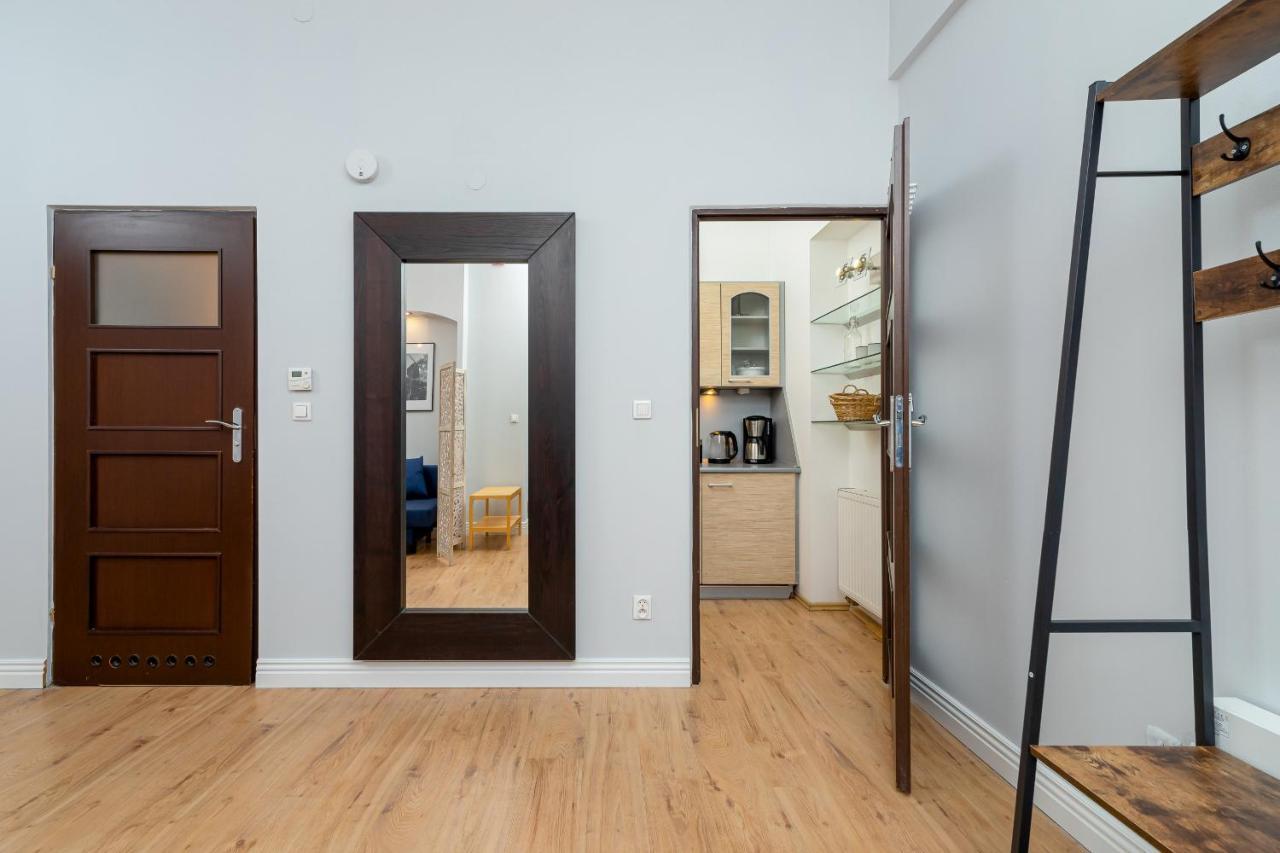 קרקוב Kazimierz Apartments Near Wawel Royal Castle By Renters מראה חיצוני תמונה